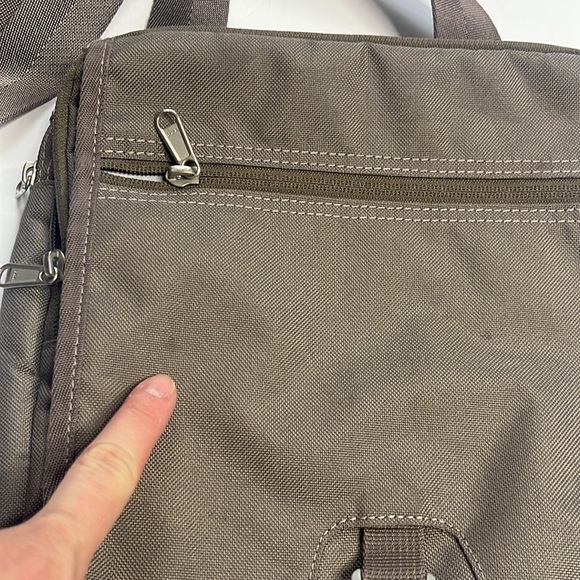 Eddie Bauer Cross Body Purse Bag Brown - Picture 3 of 10